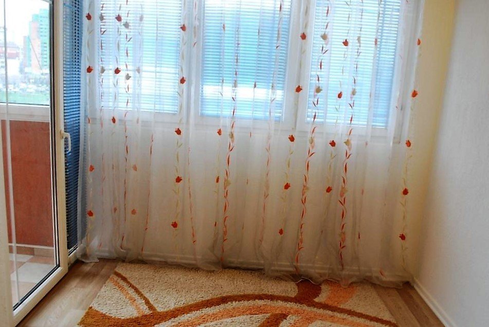 Image Alternative text