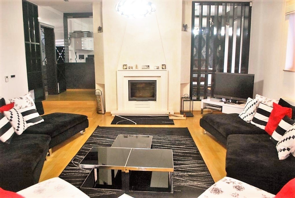 Image Alternative text