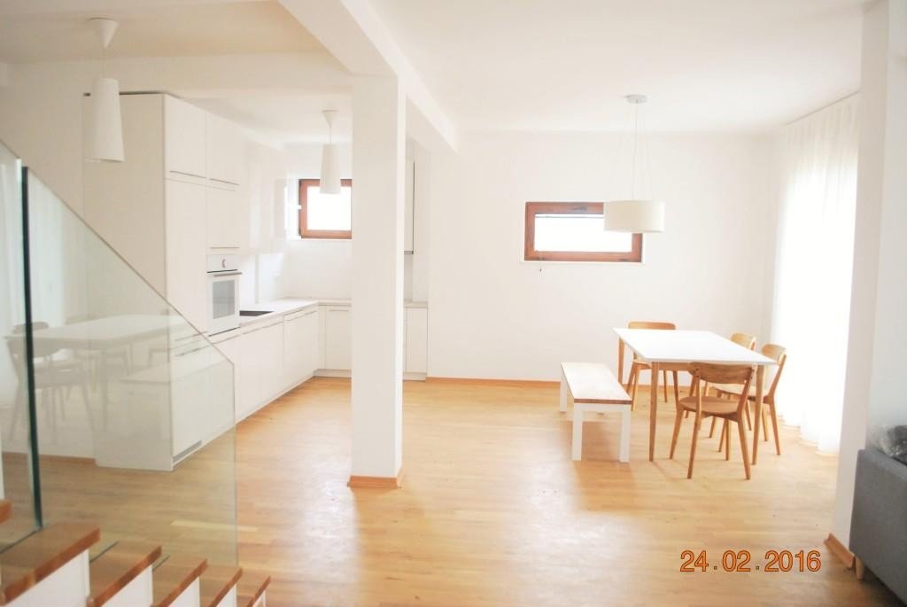 Image Alternative text