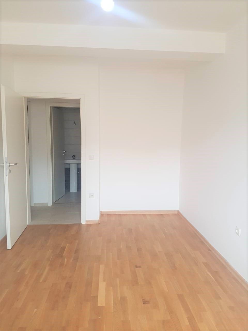 Image Alternative text