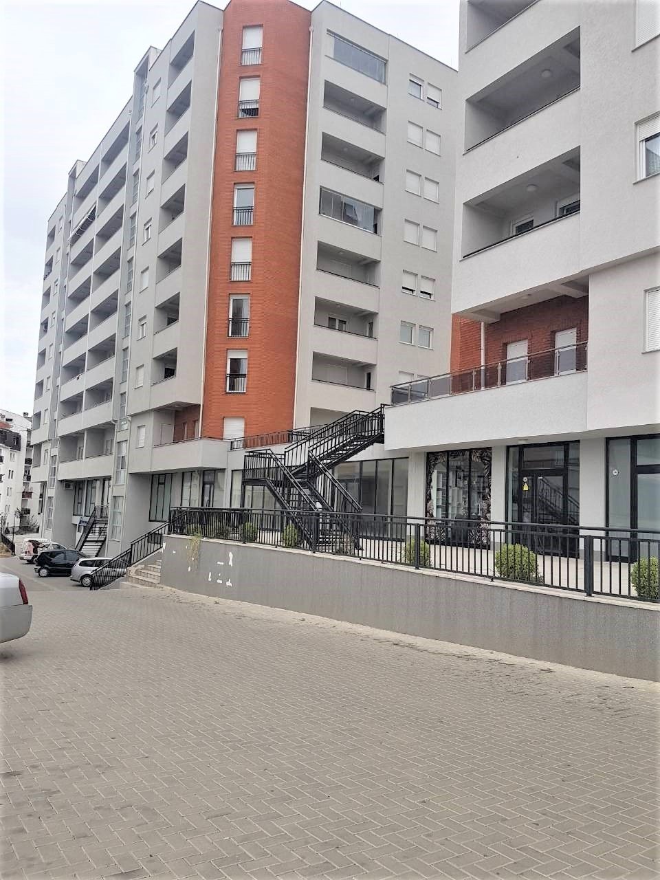 Image Alternative text