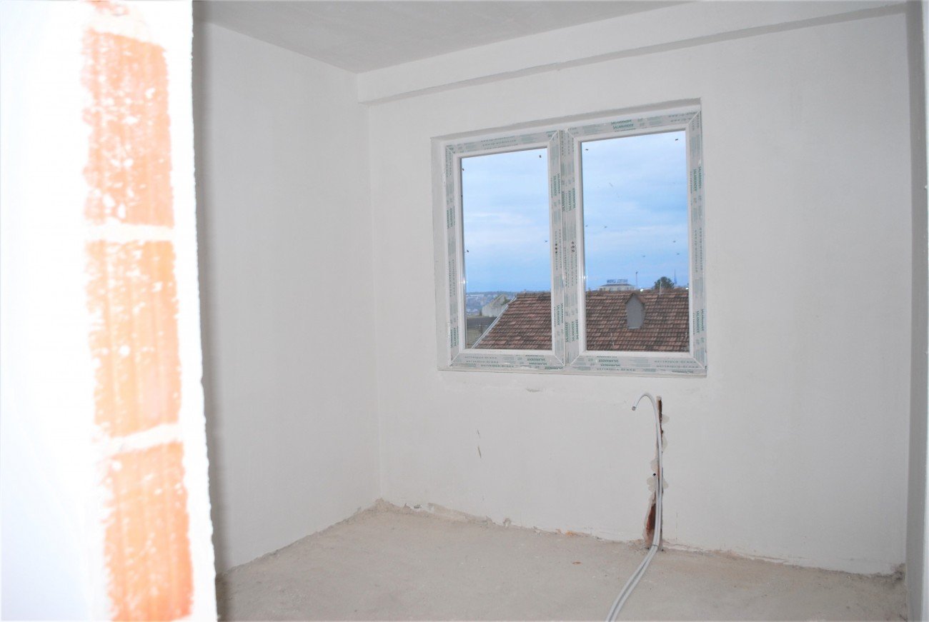 Image Alternative text